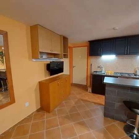 Nora Apartment Balatonlelle