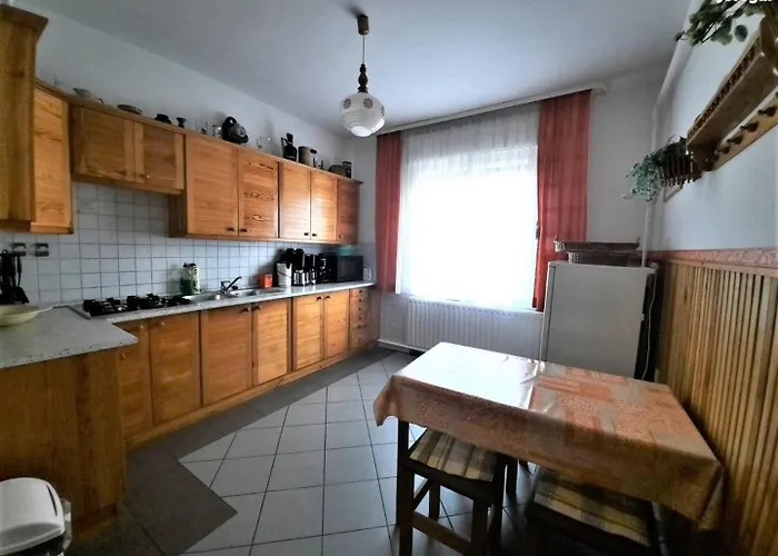 Apartman Nora *